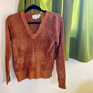 Vintage burnt orange vneck sweater